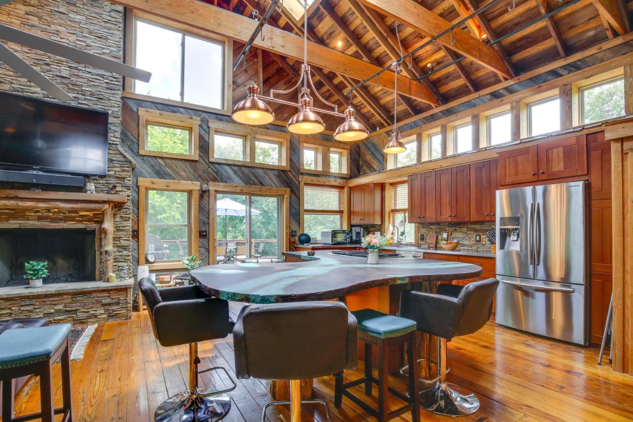 Serene Pacific Getaway Deck, Grill And Fire Pit! Exterior photo